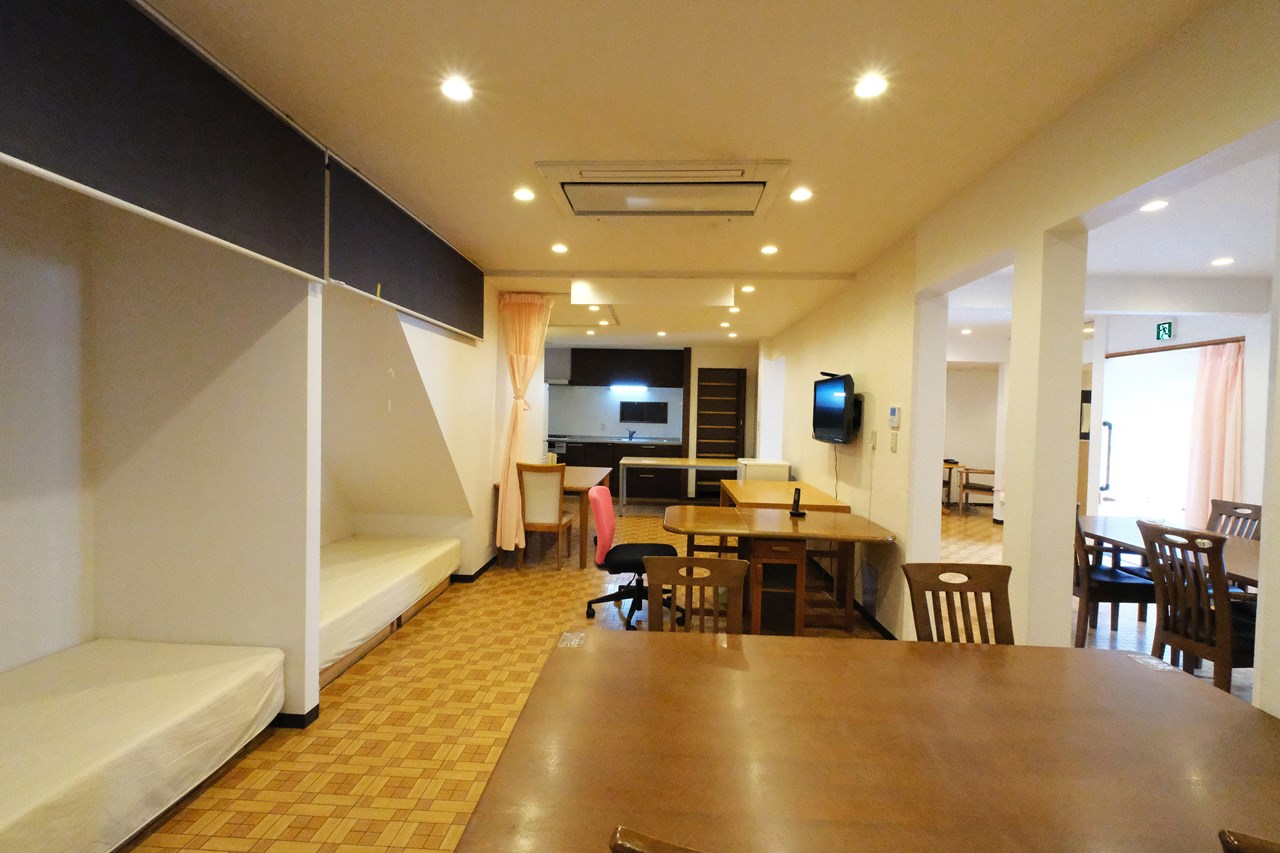 阪南町3-13-15～16 元ディサービス事業用賃貸物件②